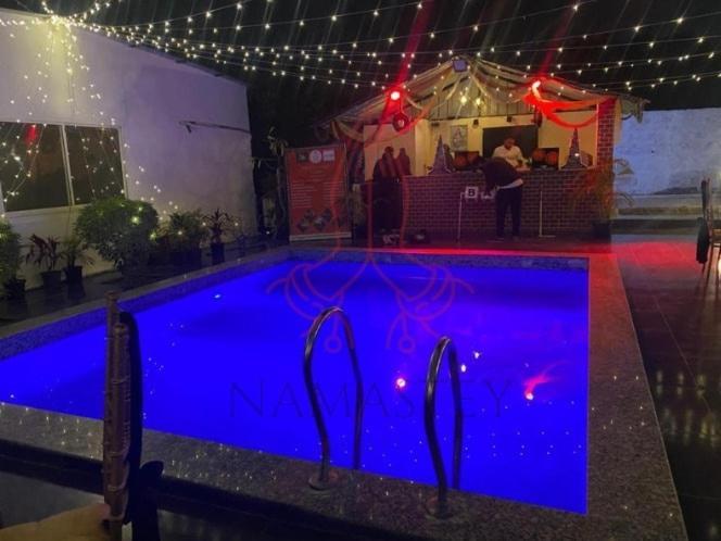 Luxury Farmhouse In Chhatarpur With Pool 뉴델리 외부 사진